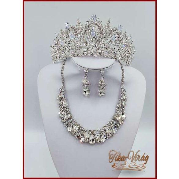 Cirkónia kövekkel díszített fél Korona + Nyakékszett variáció 155600.