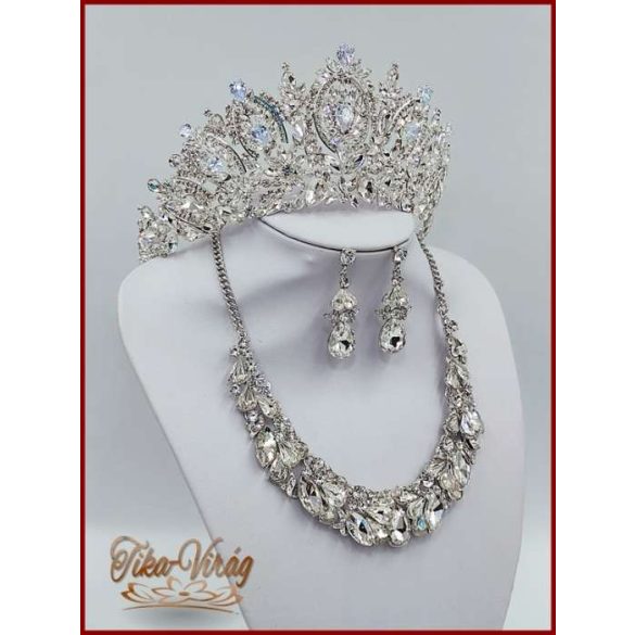Cirkónia kövekkel díszített fél Korona + Nyakékszett variáció 155600.