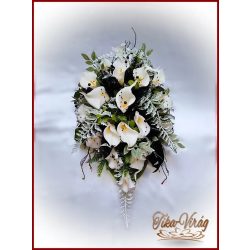 Fehér kálás sírdísz 