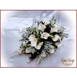 Fehér kálás sírdísz 