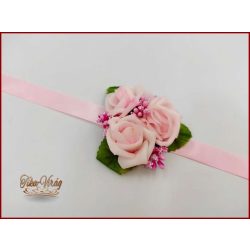 Rózsaszín rózsás csuklódísz 