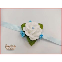 Fehér rózsás-türkizkék díszítésű csuklódísz 