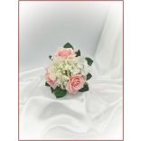 Rózsaszín rózsás-fehér díszítésű örök-csokor 