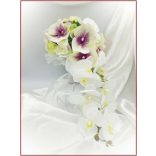 Lila-Fehér Orchideás-Rózsás, zöld Hortenziás Örök-cseppcsokor + kitűzővel 