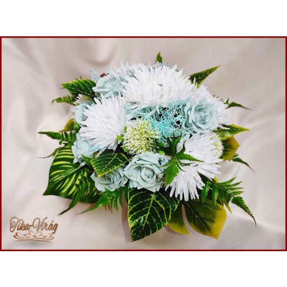 Virágtál Jég-kék rózsák és Fehér Krizantémok 