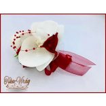 Fehér-bordó kitűző, bokréta 