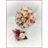 Mályvás-pasztell Örök-csokor 24 virágos burgundi díszítéssel + kitűzővel 