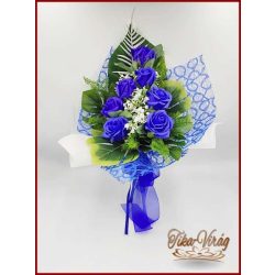 7 szál királykék szappan-rózsából álló csokor 