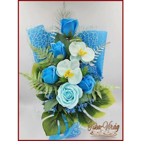 Türkizkék rózsák- világoskék orchidea és rózsa szappan-virág csokor 
