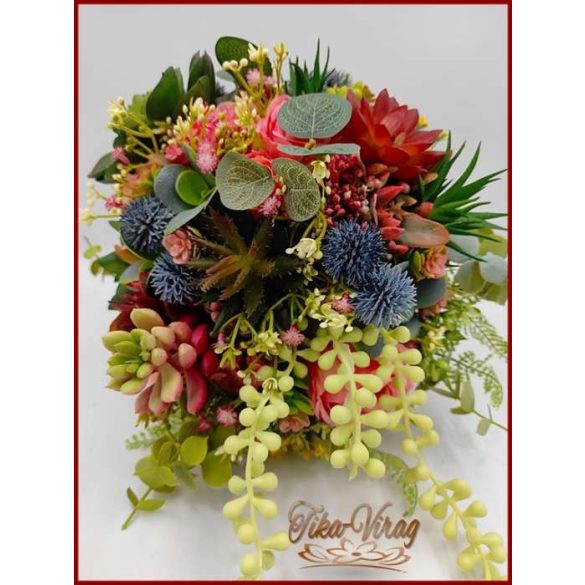 Pozsgás virágokból álló örök-csokor 