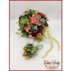 Pozsgás virágokból álló örök-csokor + kitűzővel 