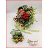 Pozsgás virágokból álló örök-csokor + kitűzővel 