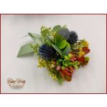 Pozsgás virágokból álló örök-csokor + kitűzővel 