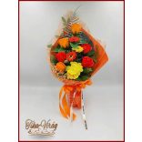 Narancssárga-rózsák és mini gerbera szappan-virág csokor 