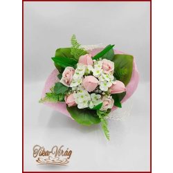   Tulipán-rózsa-hortenzia szappan-virágokból álló csokor 