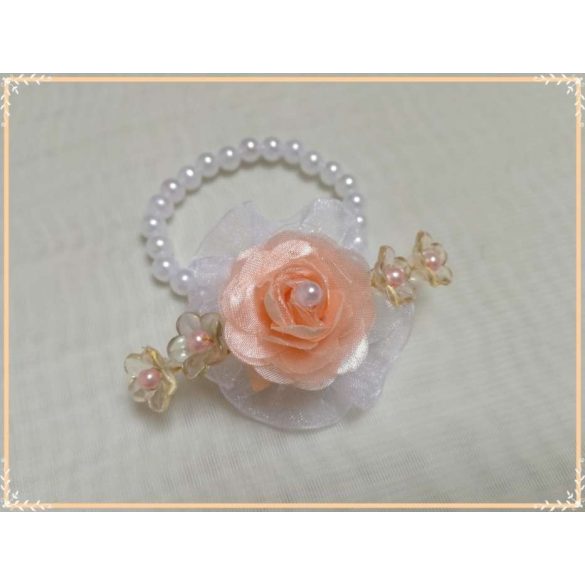 Piciknek barack-fehér csuklódísz 