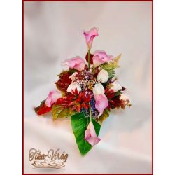   Virágtál Rózsaszín Kálák Ekrü rózsák az Ősz színeivel 