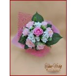 Rózsaszín vegyes szappanvirág csokor 