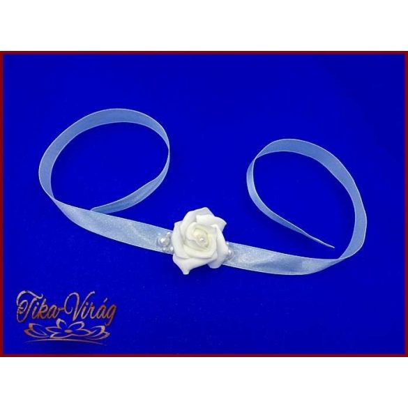 Csuklódísz fehér rózsa-világoskék szalagon 