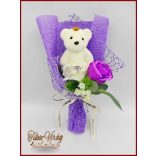 Lila szappan rózsa- ekrü macival 