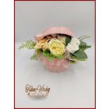 Púder-ekrü szappanvirág box 