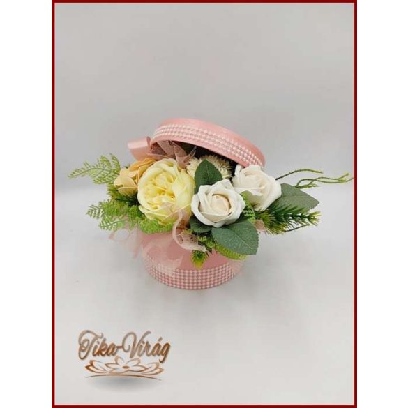 Púder-ekrü szappanvirág box 