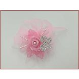 Rózsaszín-kálás csuklódísz lepkével 