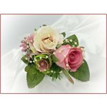 Antik-rózsaszínű-rózsákból álló kitűző 