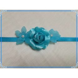 Türkizkék nyakdísz 