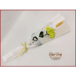 Zöld színű szappanszegfű díszcsomagolásban 