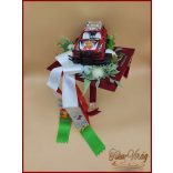 Ovis ballagási örök csokor fiúknak – piros terepjárós egyedi ajándék