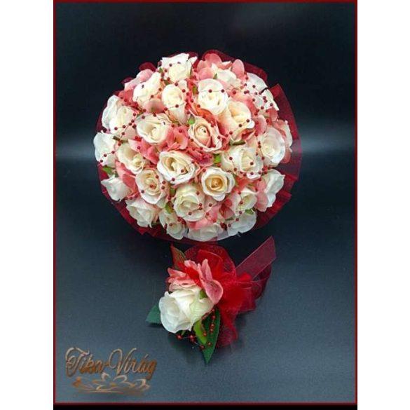 Burgundi díszítésű pasztell-mályvás 34 virágos örök-csokor+kitűzővel 