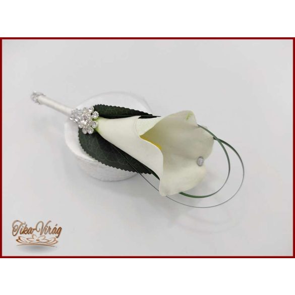 18 SZÁL FEHÉR KÁLÁS ÖRÖK-CSOKOR+kitűzővel 