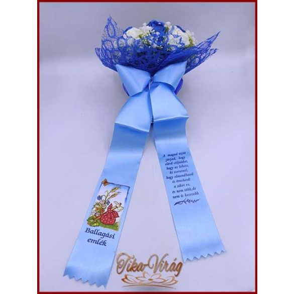 Ballagási örök csokor – kék és fehér rózsás egyedi ajándék