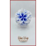 30 virágos White-Blue kálás örök-csokor + kitűzővel 