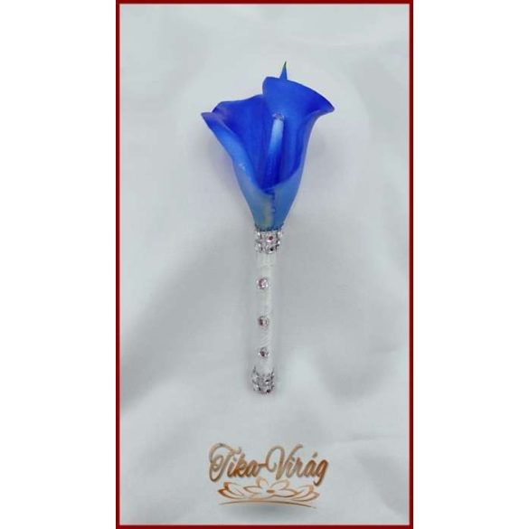 30 virágos Király-kék kálás örök-csokor + kitűzővel 