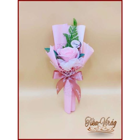 Rózsaszín nagy szappanrózsa táblácskával díszcsomagolásban 