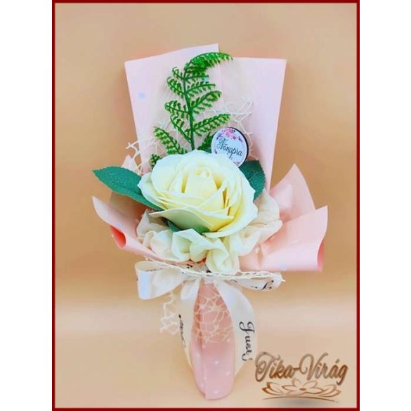 Vajszínű nagy szappanrózsa táblácskával díszcsomagolásban 