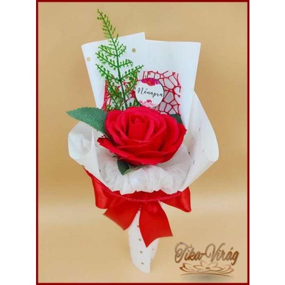 Piros nagy szappanrózsa táblácskával díszcsomagolásban 