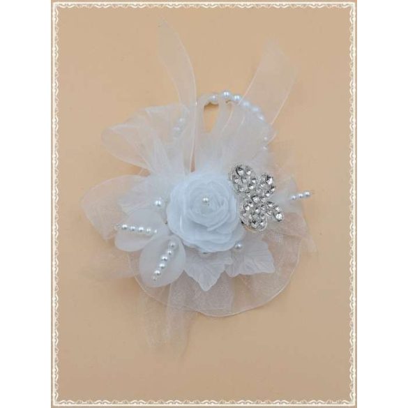 Fehér-kálás csuklódísz lepkével 