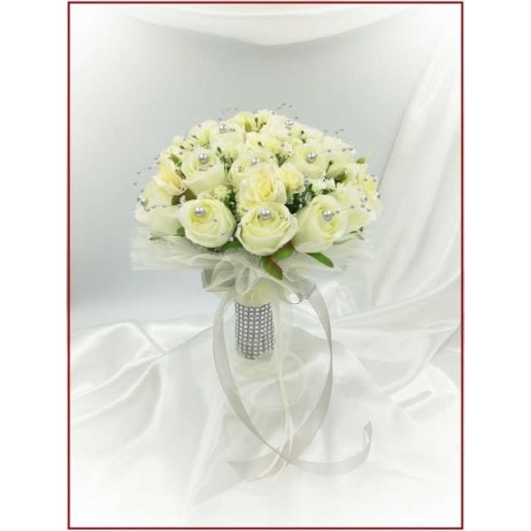 25 szálas ekrü rózsa örök-csokor ezüst díszítéssel 