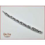 Ezüst színű nemesacél karkötő 