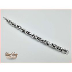 Ezüst színű nemesacél karkötő 