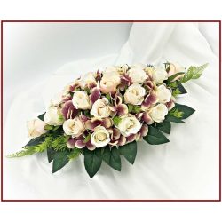 Sötét-mályvás-pasztell asztaldísz 