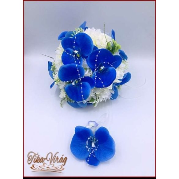 Kék orchideás-fehér rózsával, dália, iszalaggal díszített örök-csokor+kitűzővel 