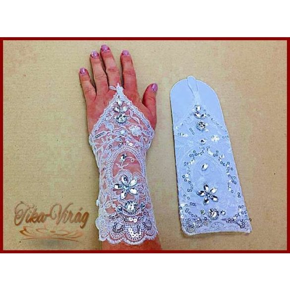 Rövid ujjas menyasszonyi kesztyű csipkéből  