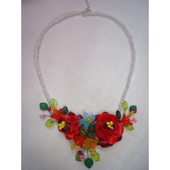 Kalocsai motívumos nyakdísz 