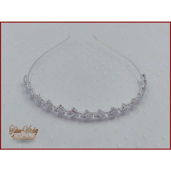 CIRKÓNA KÖVEKKEL DÍSZÍTETT HAJRÁF BACHQ-22616.2.