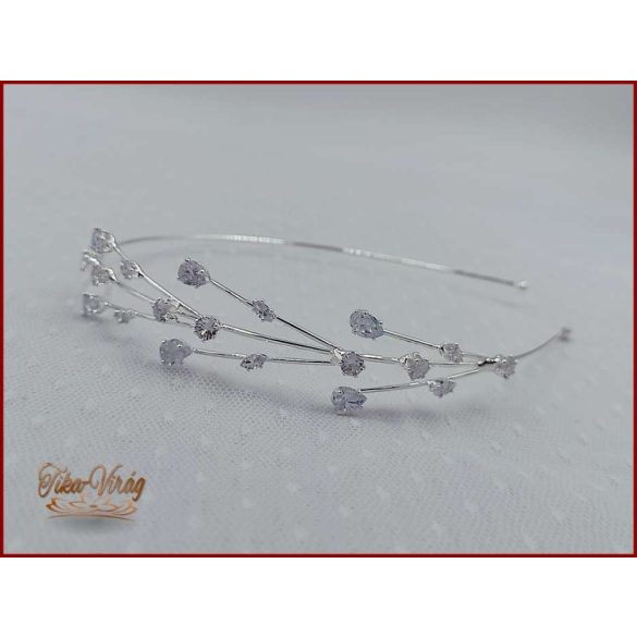 CIRKÓNIA KÖVEKKEL DÍSZÍTETT HAJRÁF BACHQ-22618.