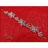 Strasszos hajdísz fehér gyöngyökkel díszítve BENHQ-211201.3.